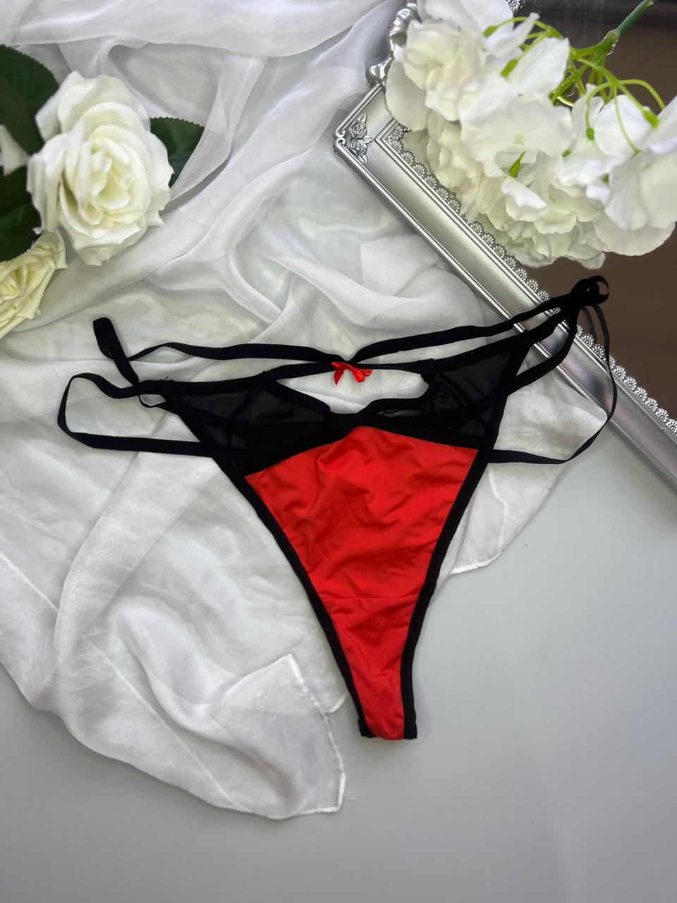 Women’s Red &