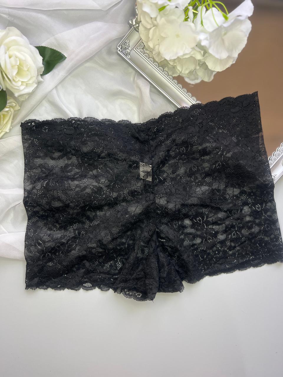 Women’s Lace Boyshorts – Black (Size L)