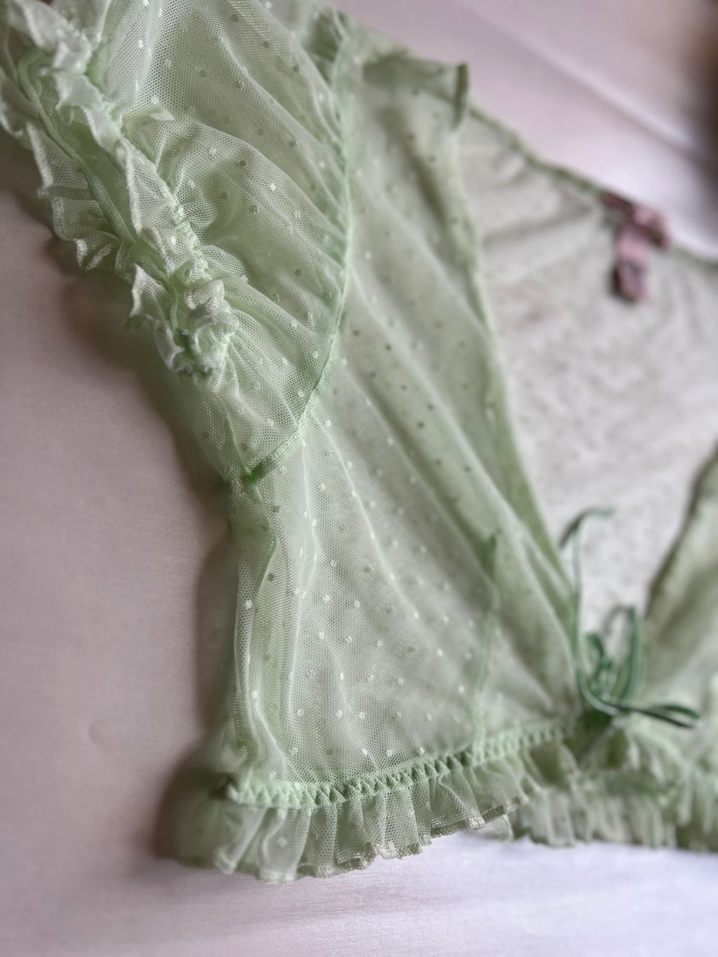 Victoria’s Secret Mint Green Crop Top (S)