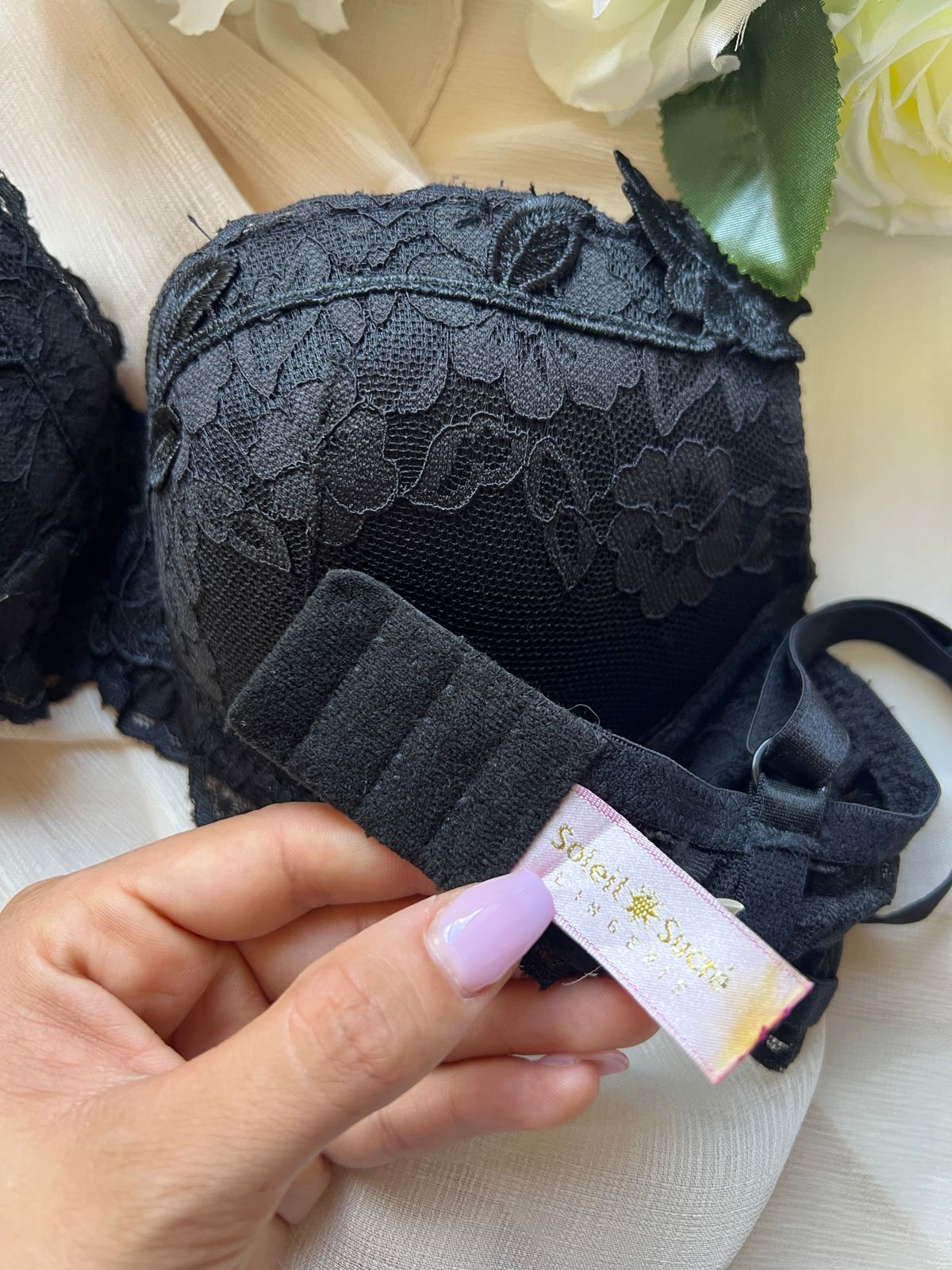 Black Embriodered Bra (70-85)
