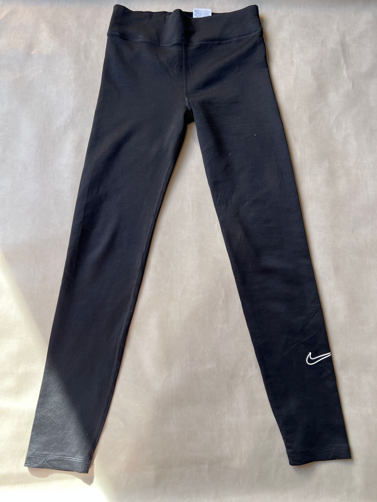 Nike Black Essential Leggings (L-XL)