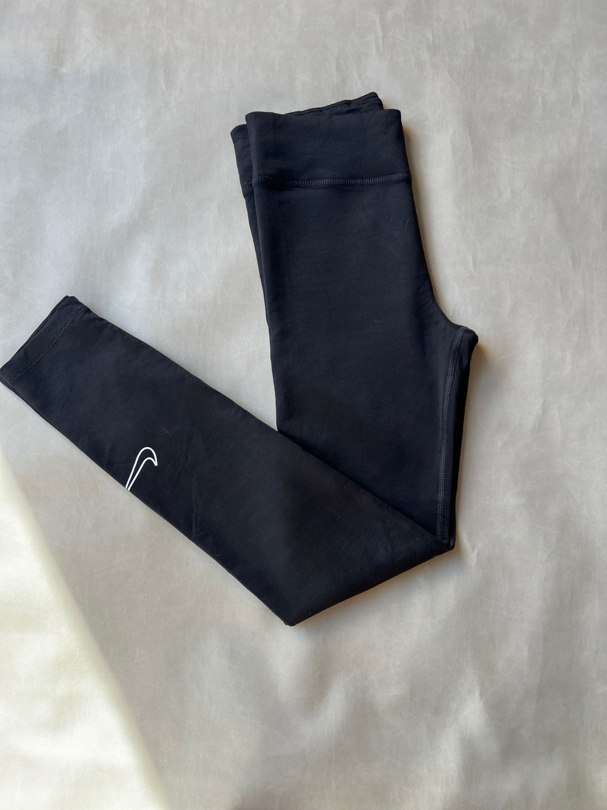 Nike Black Essential Leggings (L-XL)