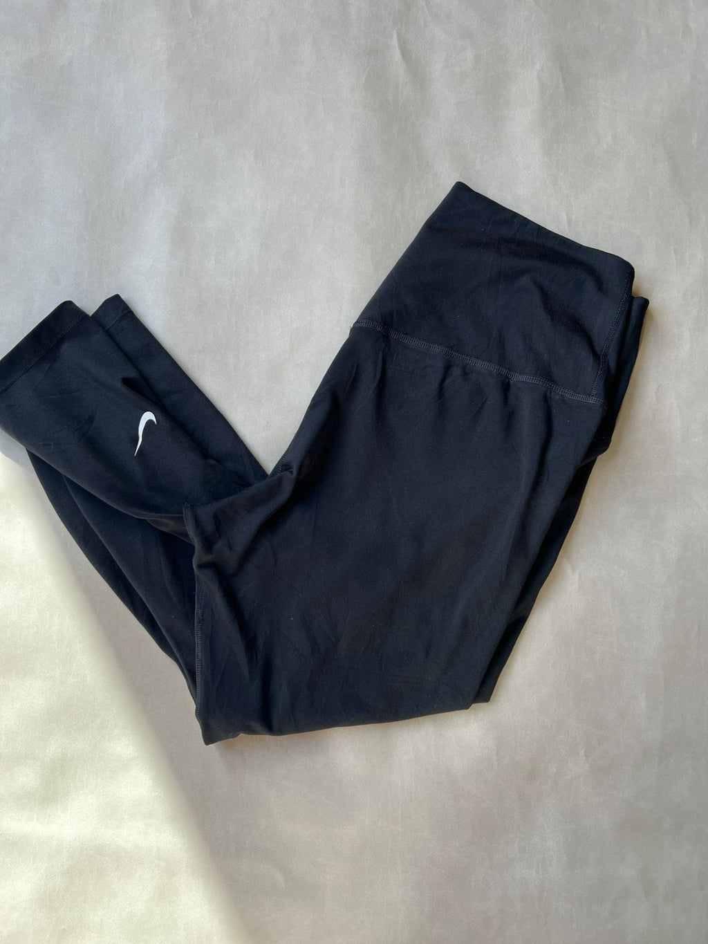Nike Black Essential Leggings (L-XL)