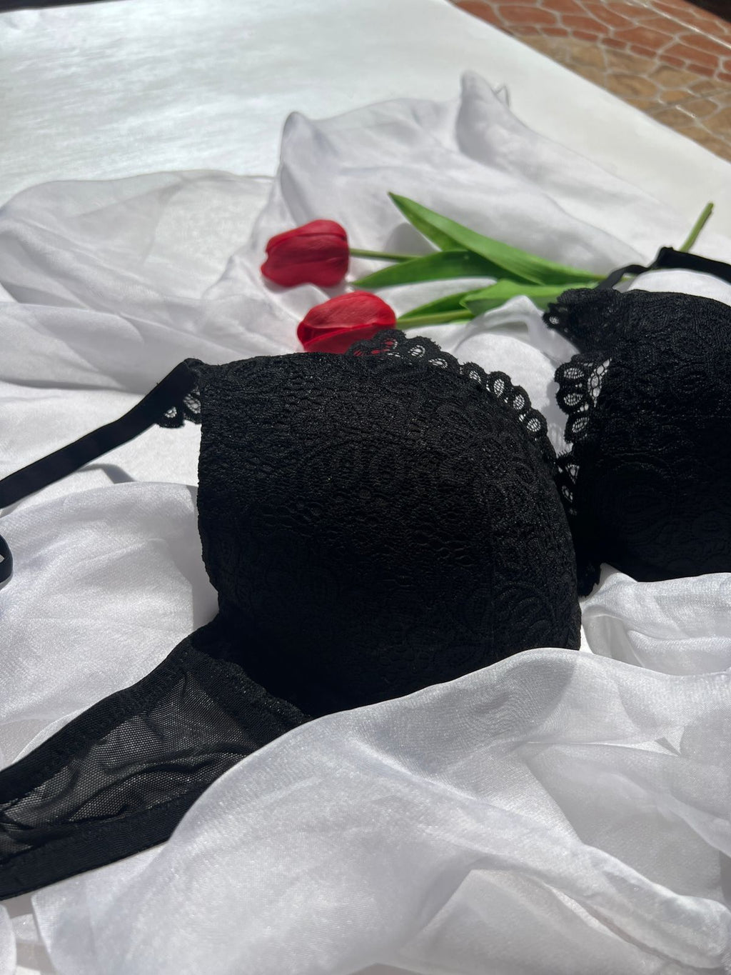 Black Floral Bra (85-90)