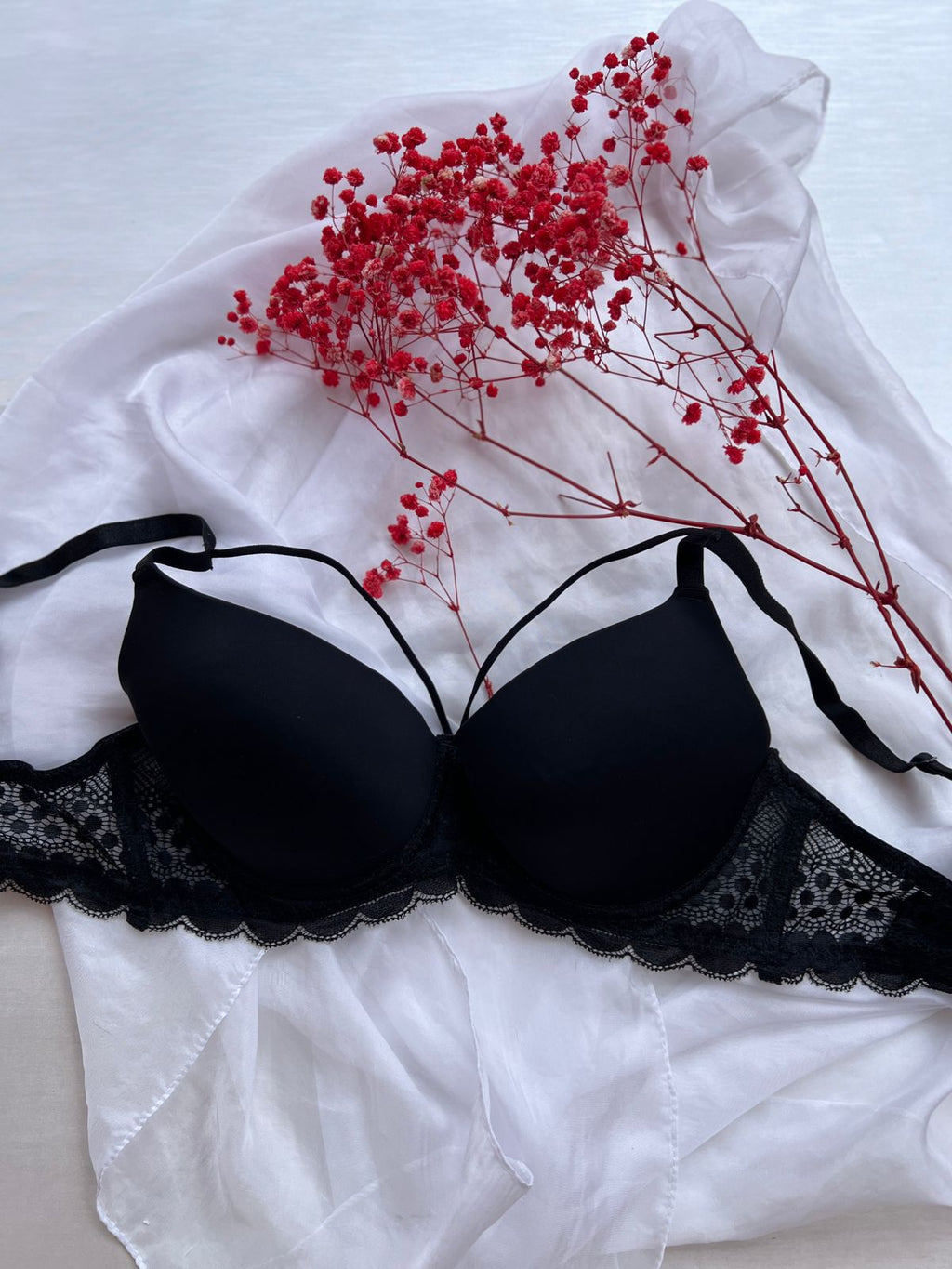 Black Stain & Lace Trim Bra (85-90)