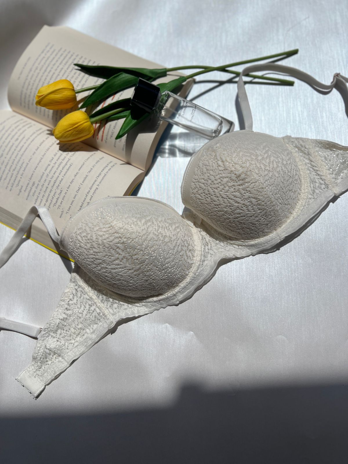 Ivory Lace Push-UP Bra (70)